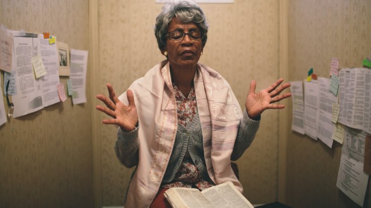 Miss Clara in War Room