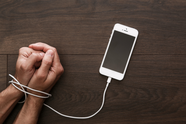 cell-phone-addiction